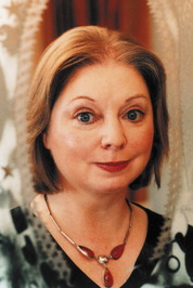 هیلاری مانتل
